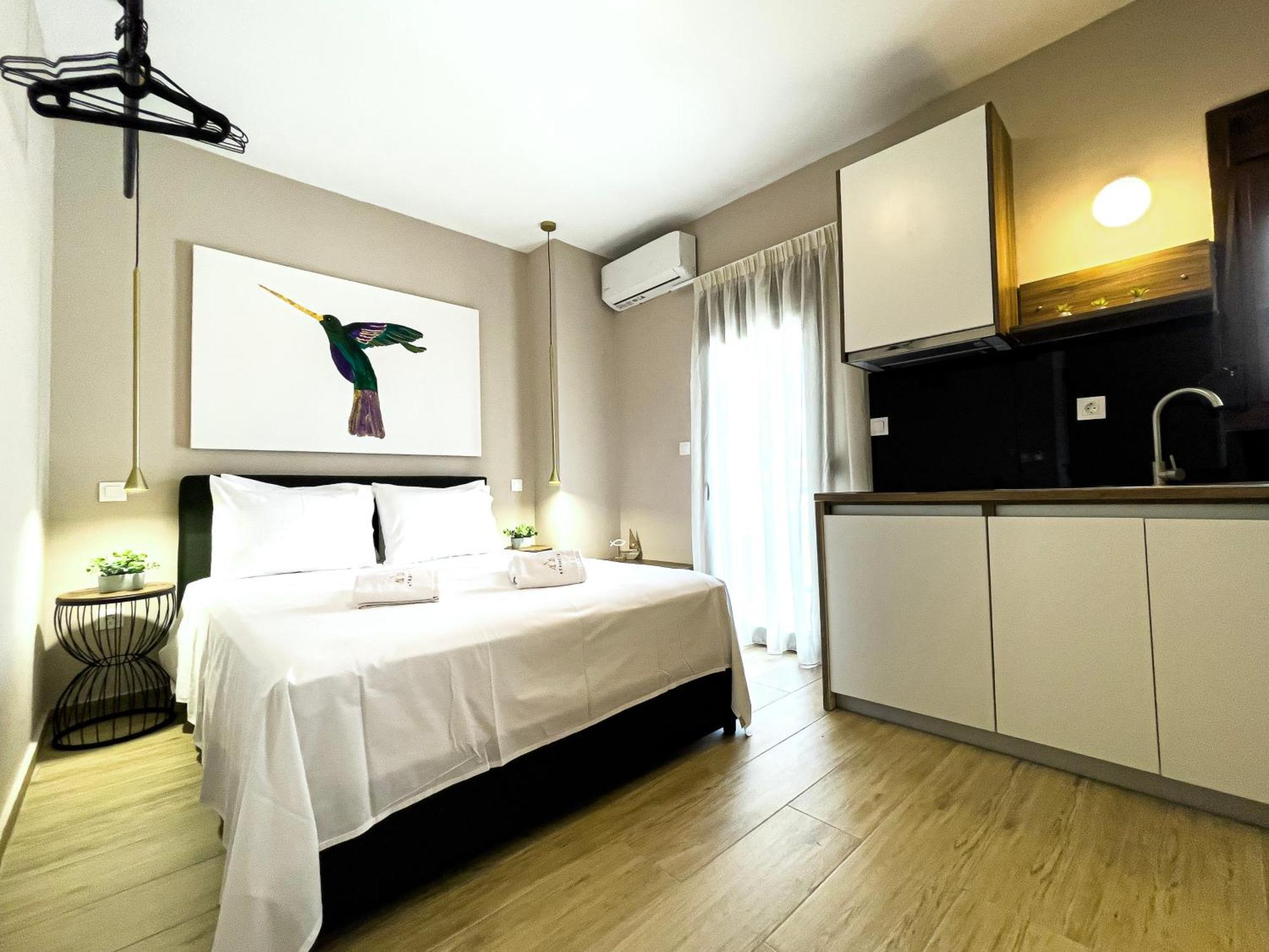 Athonite All Seasons Luxury Suites Ierissos Exterior photo